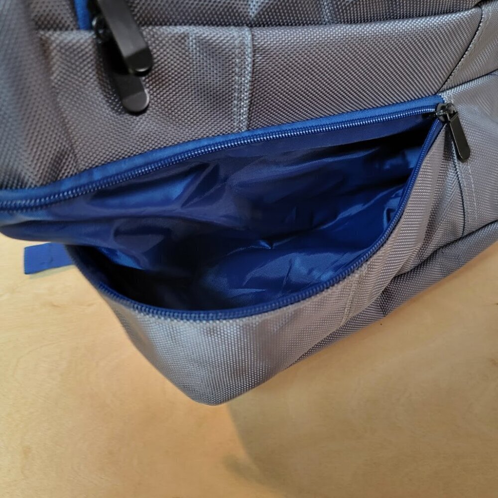 Microsoft Backpack Gray Padded Sections For Lapto… - image 4